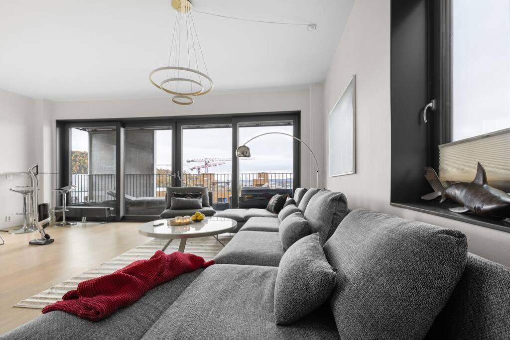 Modern 3Bed Room Sea View Apartment @ Oslo Barcode מראה חיצוני תמונה